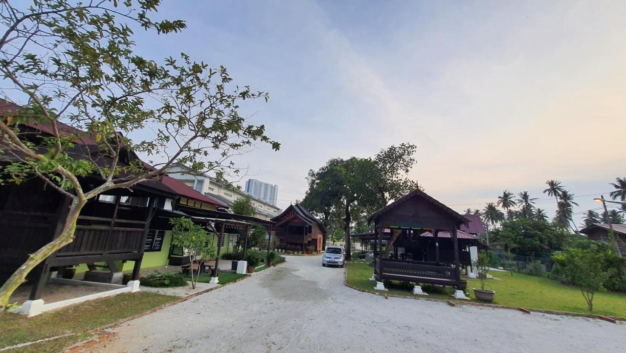 Sayang Di Kaki Bukit Homestay Near Icon City Bukit Mertajam Esterno foto