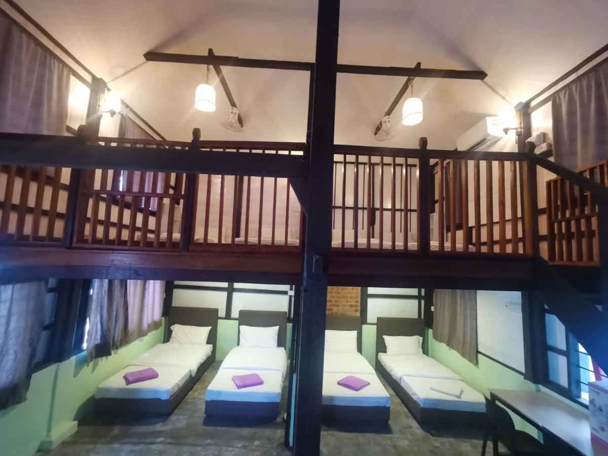 Sayang Di Kaki Bukit Homestay Near Icon City Bukit Mertajam Esterno foto