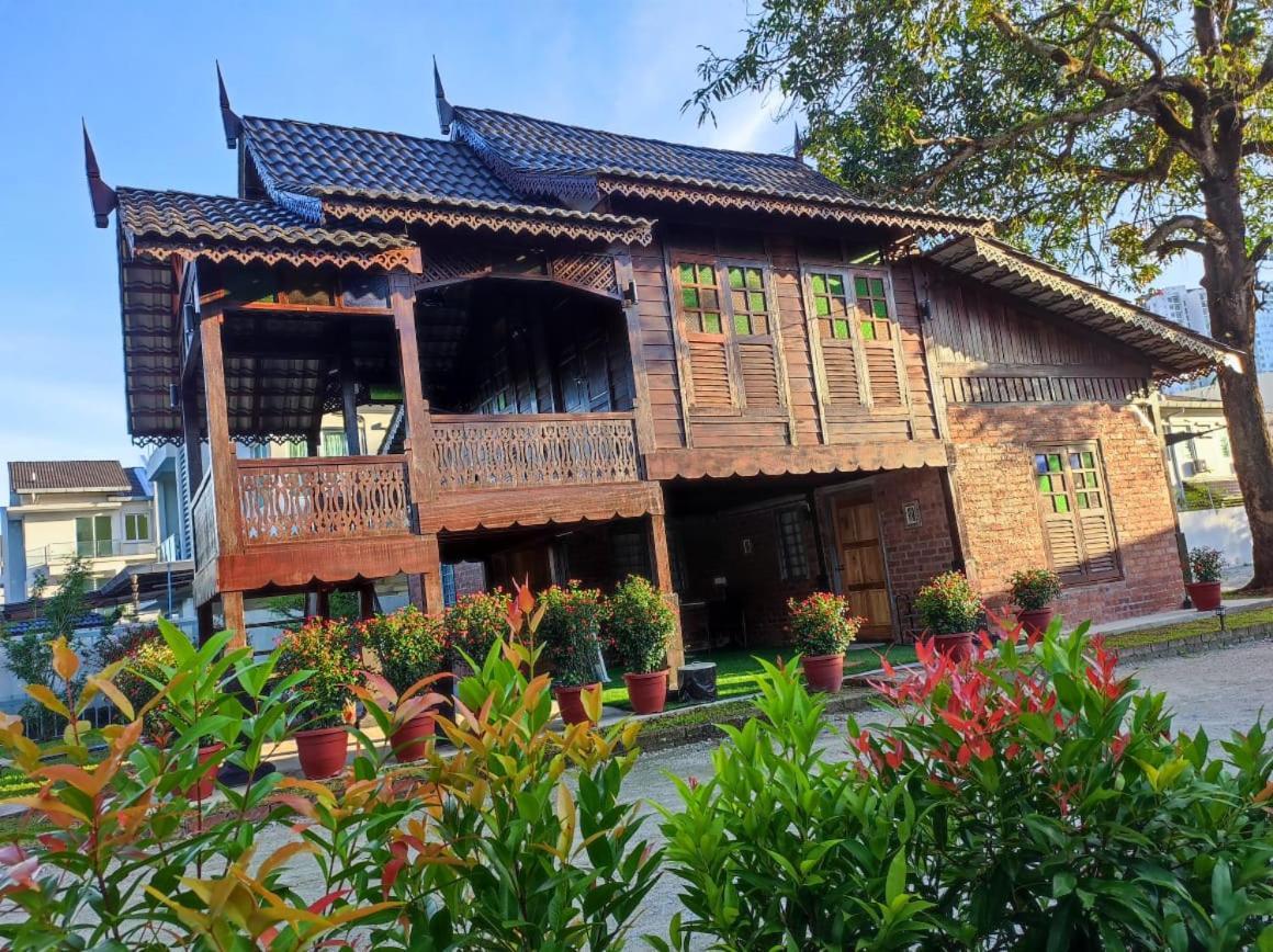 Sayang Di Kaki Bukit Homestay Near Icon City Bukit Mertajam Esterno foto